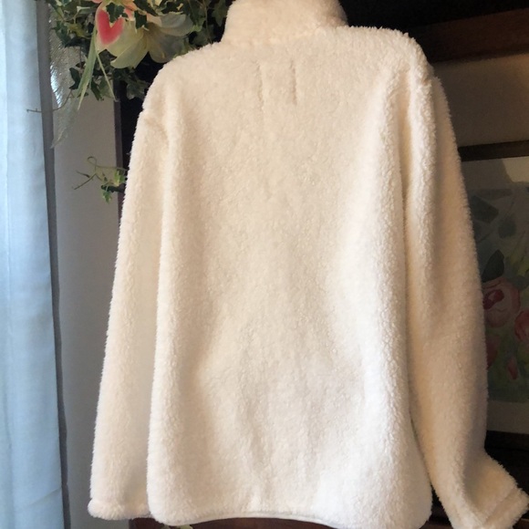 New Soft Faux Fur light Weight jacket (White) - Picture 5 of 5